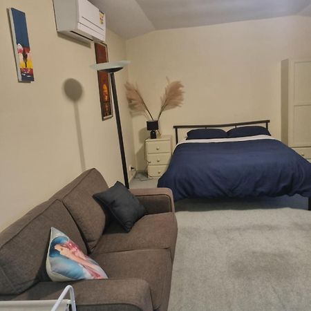 Garden Dreams Bungalow Blackburn Dış mekan fotoğraf